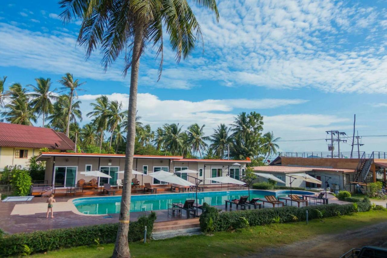 The Ford Sunset Beach Resort Wok Tum Esterno foto