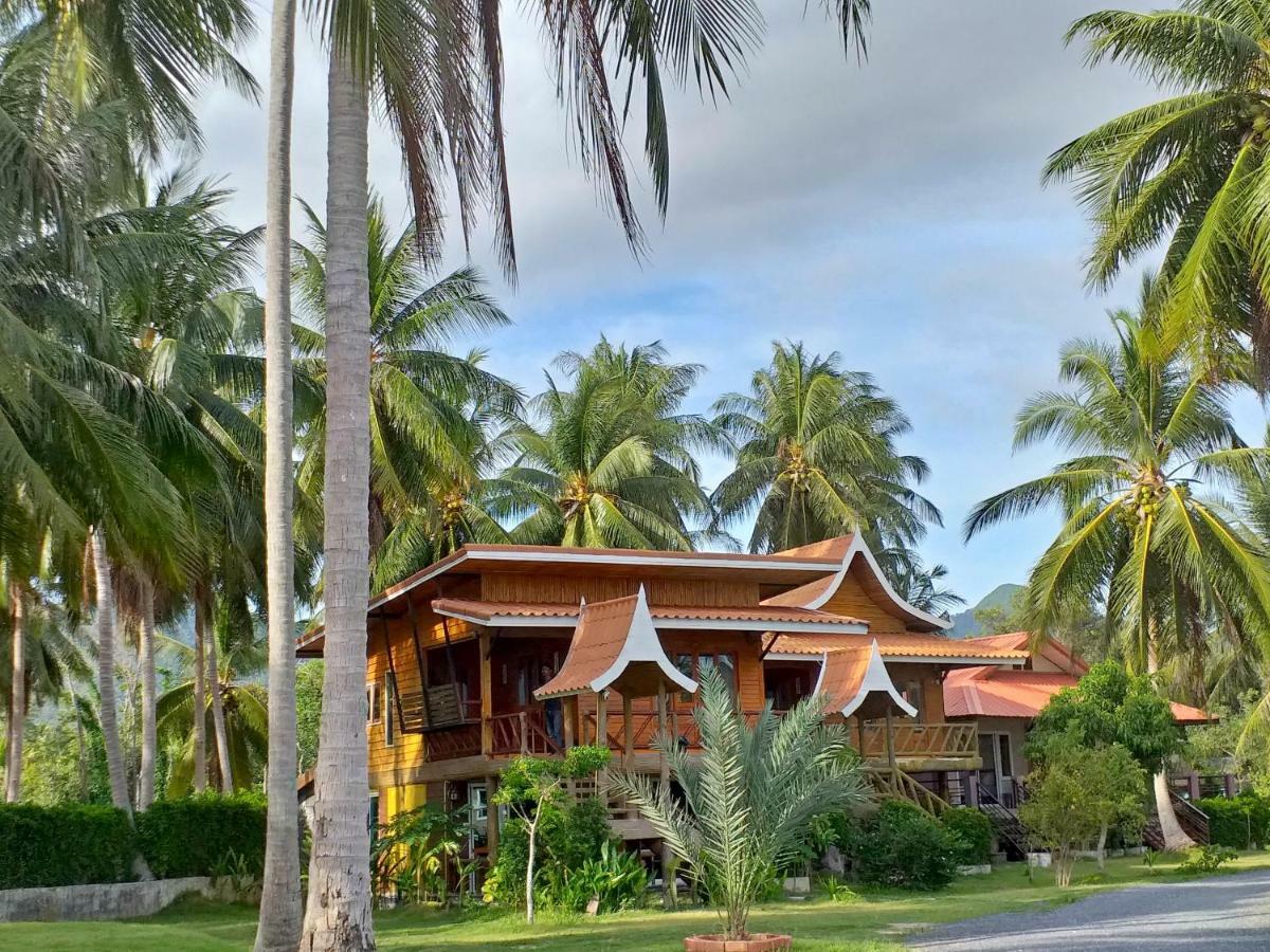 The Ford Sunset Beach Resort Wok Tum Esterno foto