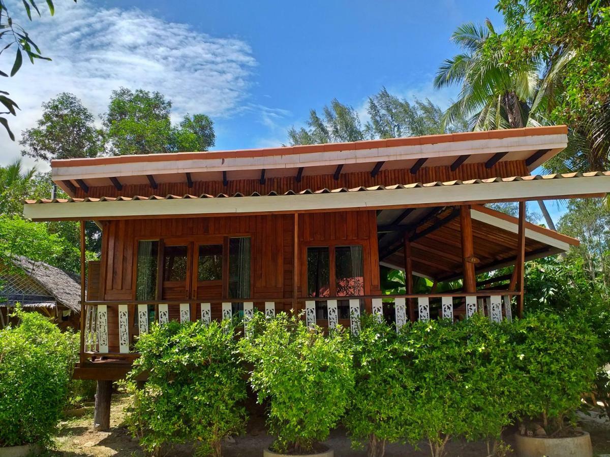 The Ford Sunset Beach Resort Wok Tum Esterno foto